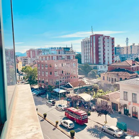 Apartamento Shkodrastay